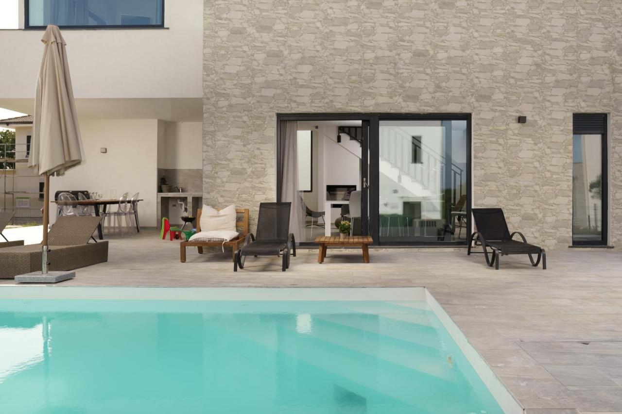 Sea View Villa Cala Royal Krnica Exterior foto